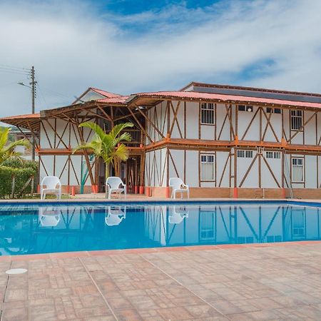 El Total Hotel El Ganadero מראה חיצוני תמונה