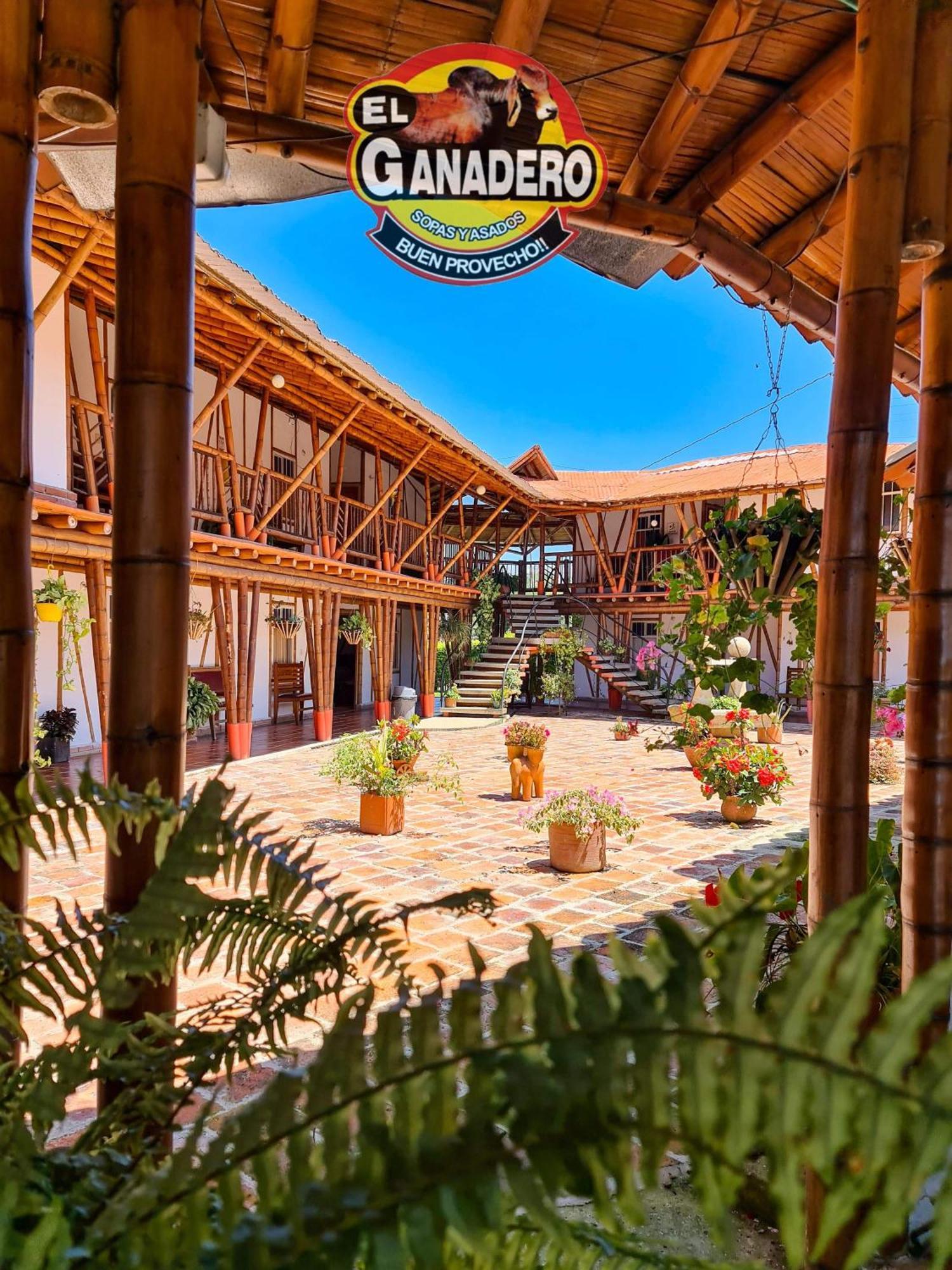 El Total Hotel El Ganadero מראה חיצוני תמונה